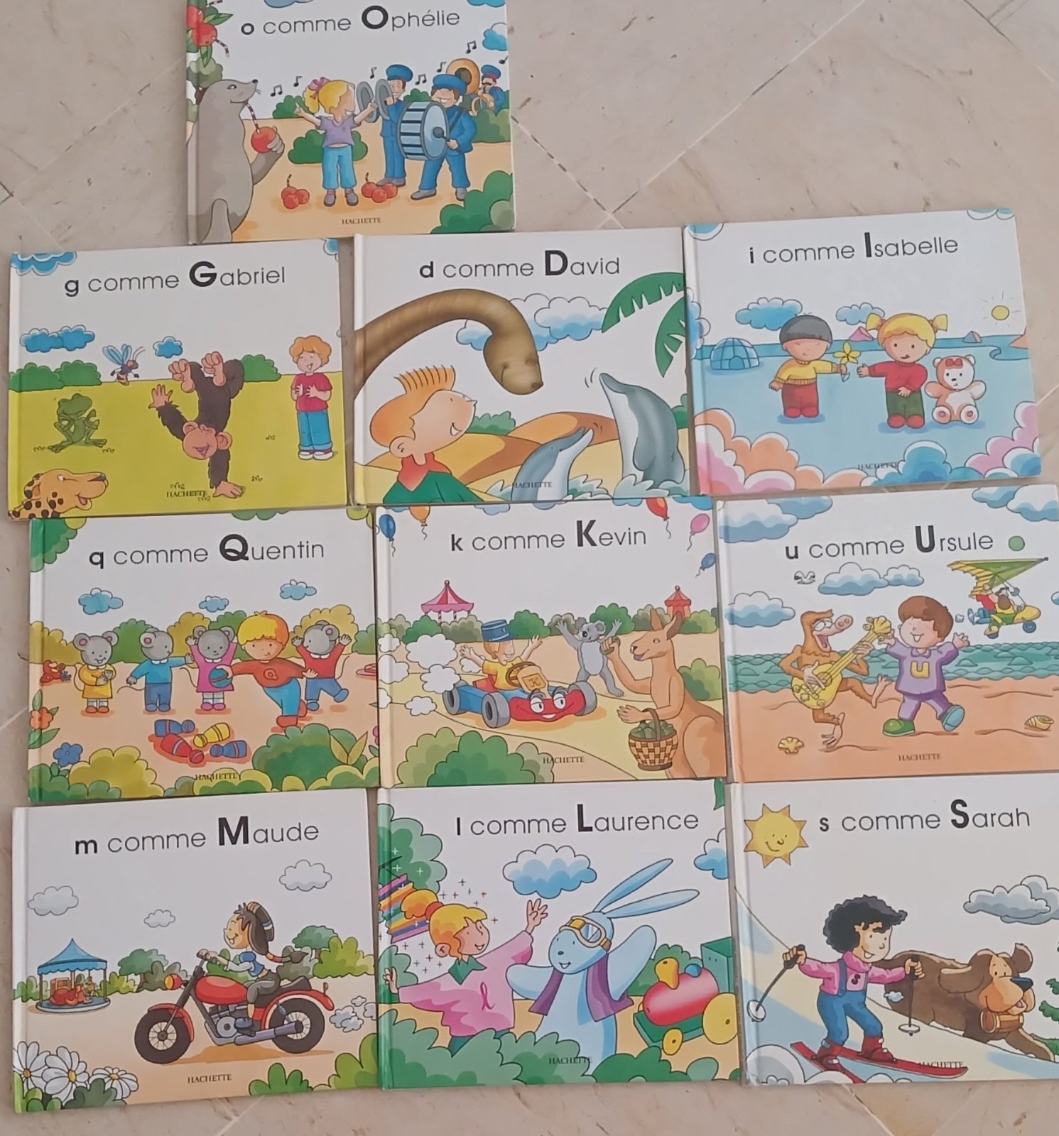 Lot de 10livres Hachette