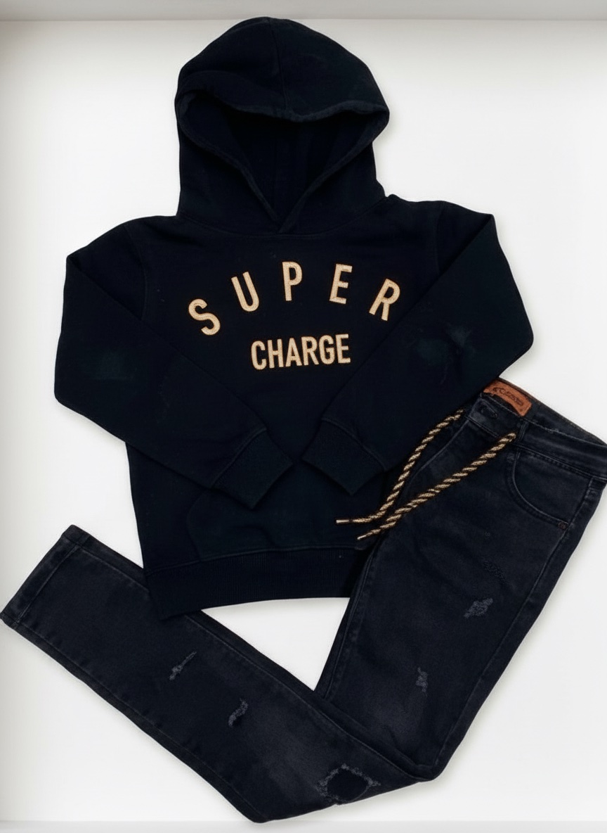 Capuche et pantalon