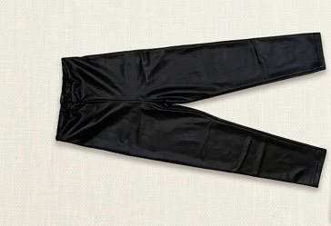 Pantalon noir en cuir