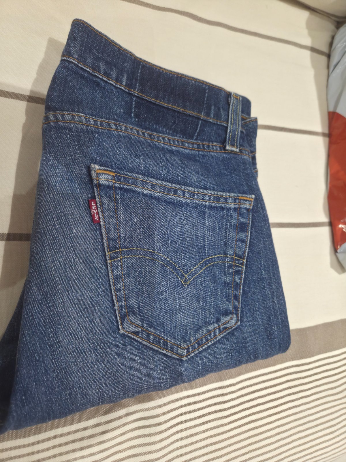 Levis 511 . W 32 L 32 ( prix liquidation) 