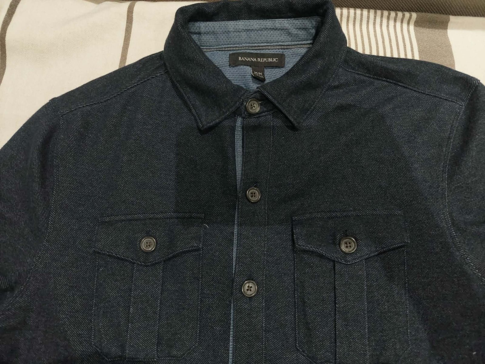 Banana republic. Sur chemise. Taille s /M