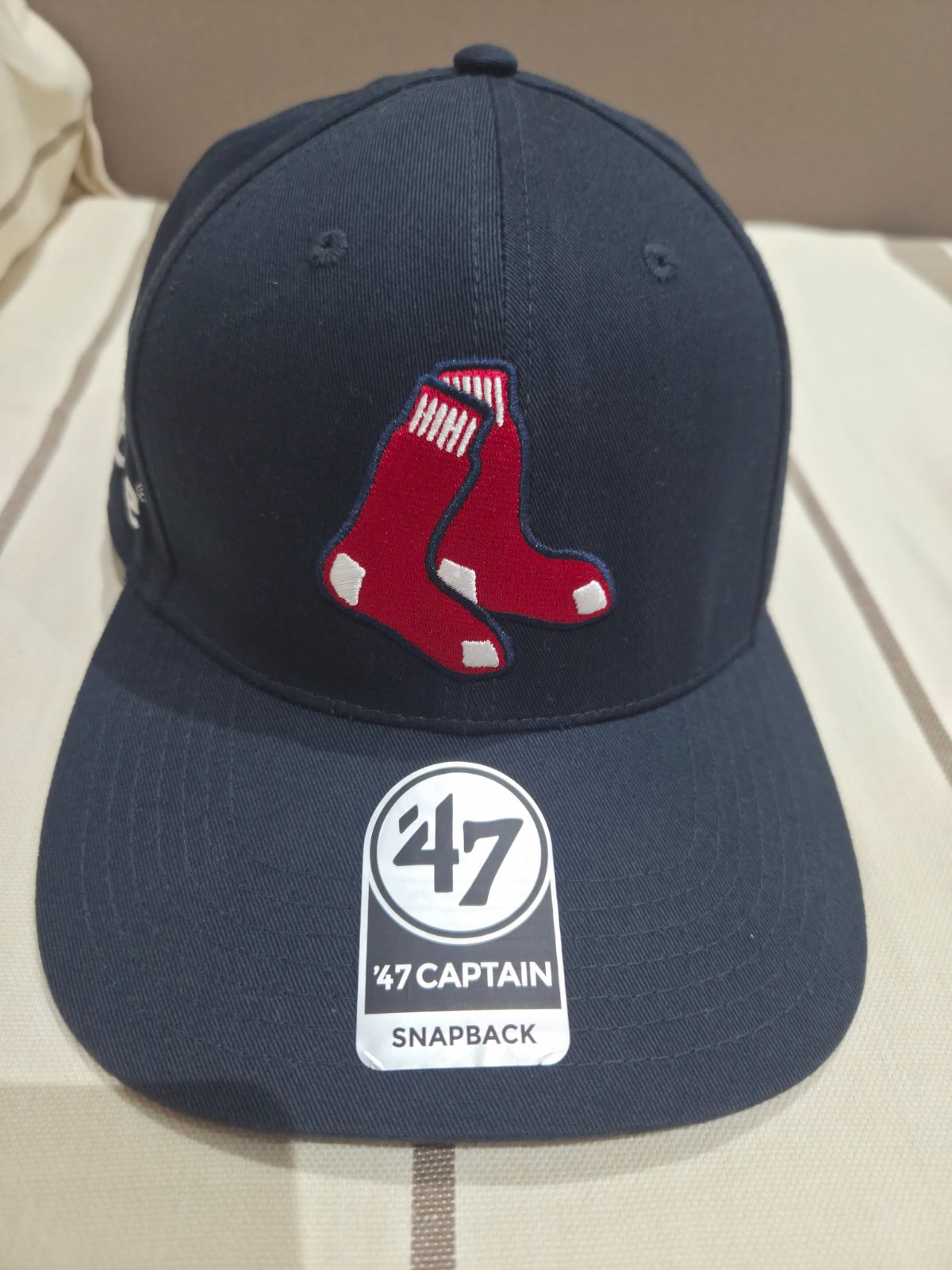 Casquette. Marque 47 neuf . Modele red sox 🧦