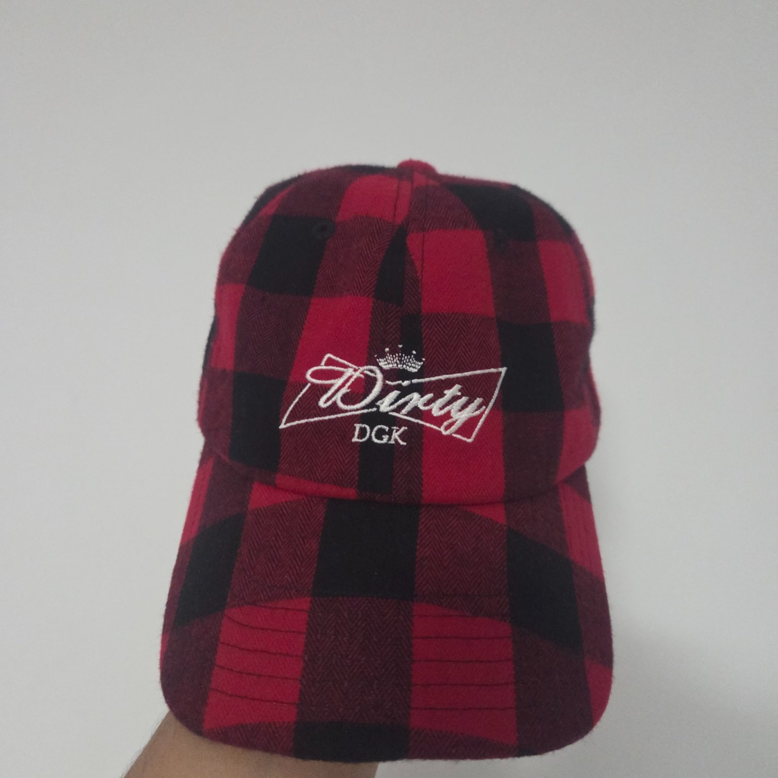 Casquette ajustable neuf . DGK . 