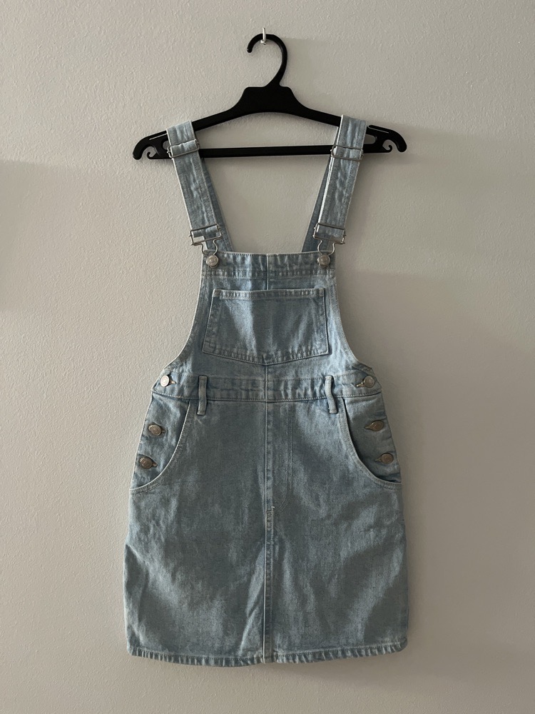 Robe salopette en jean