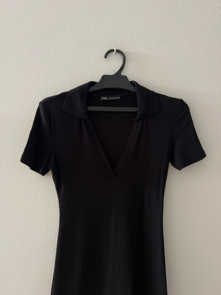 Robe Polo moulante 