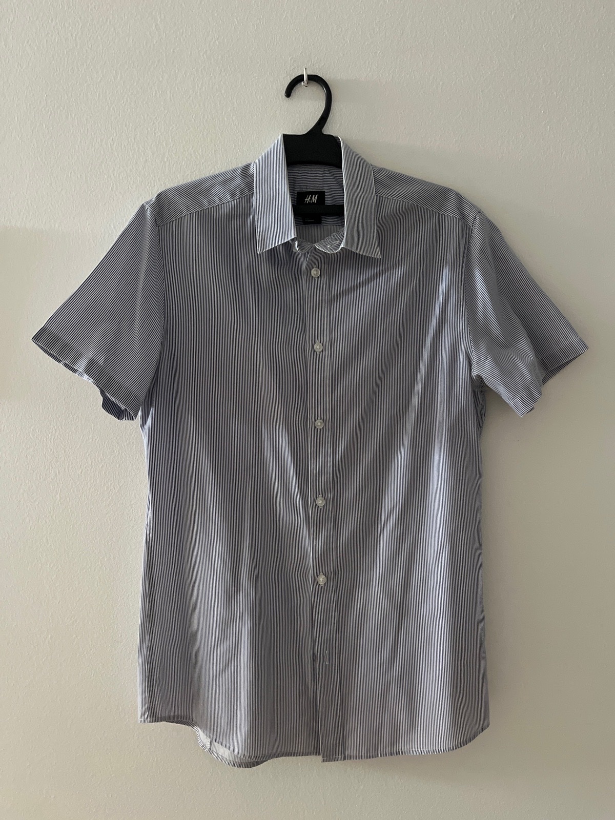 Chemise à rayures bleue