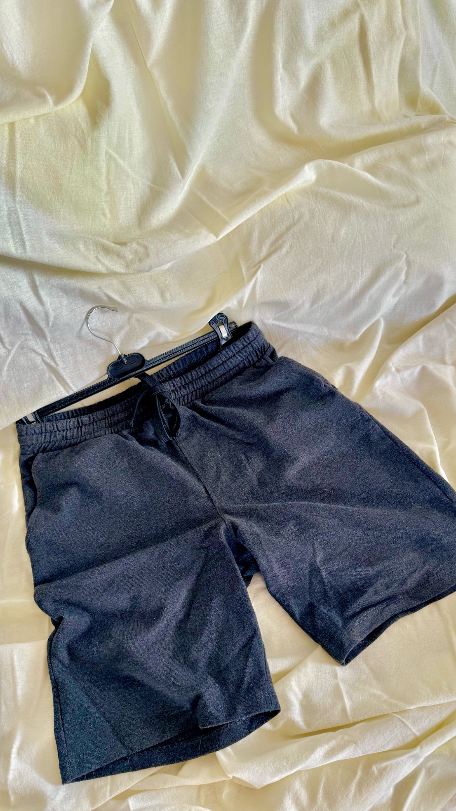 Short gris 