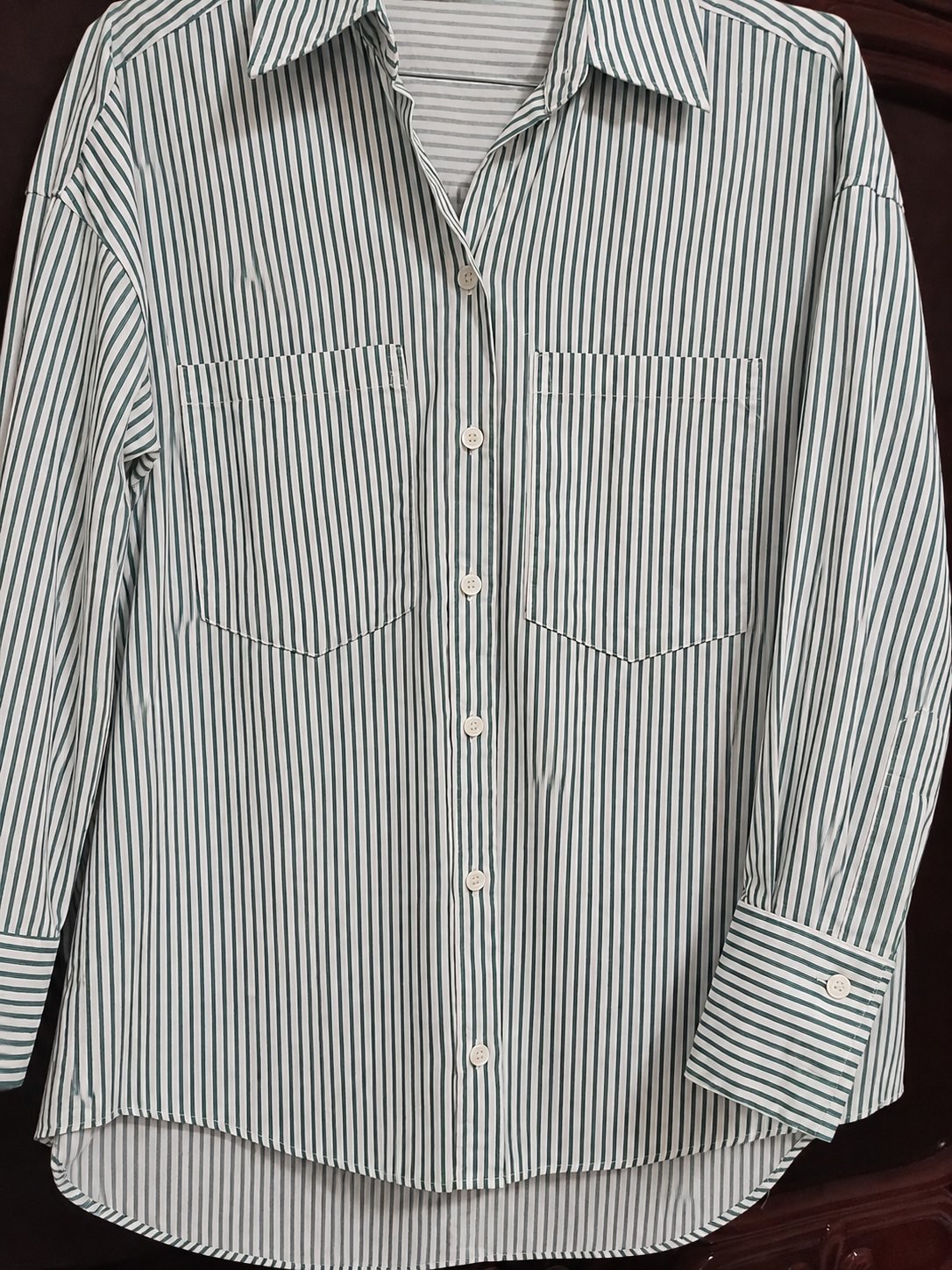 Chemise Zara à rayures vertes et blanches