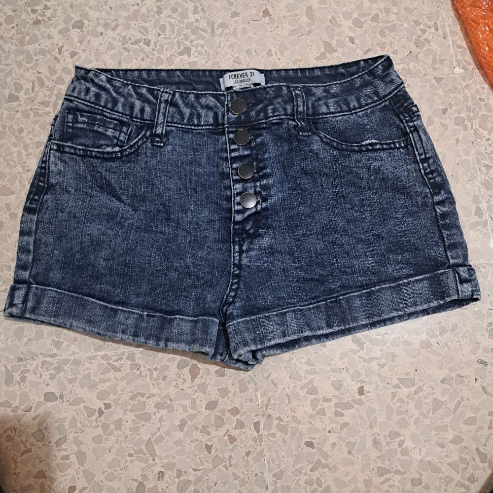 Short taille haute neuf