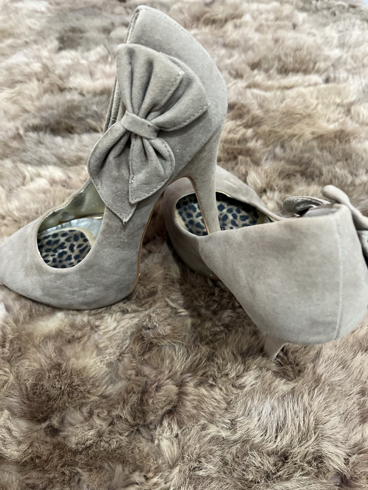 Des souliers talons 