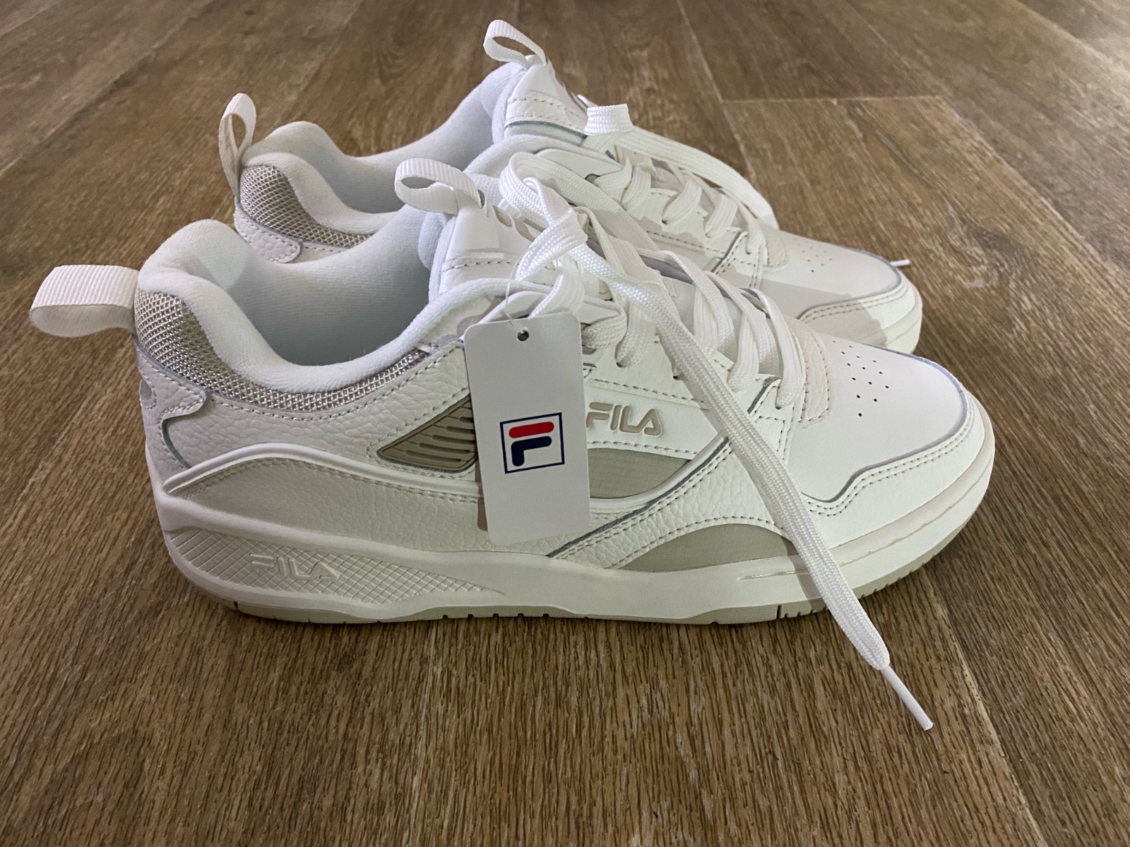 Baskets Fila Neuves - Pointure 41
