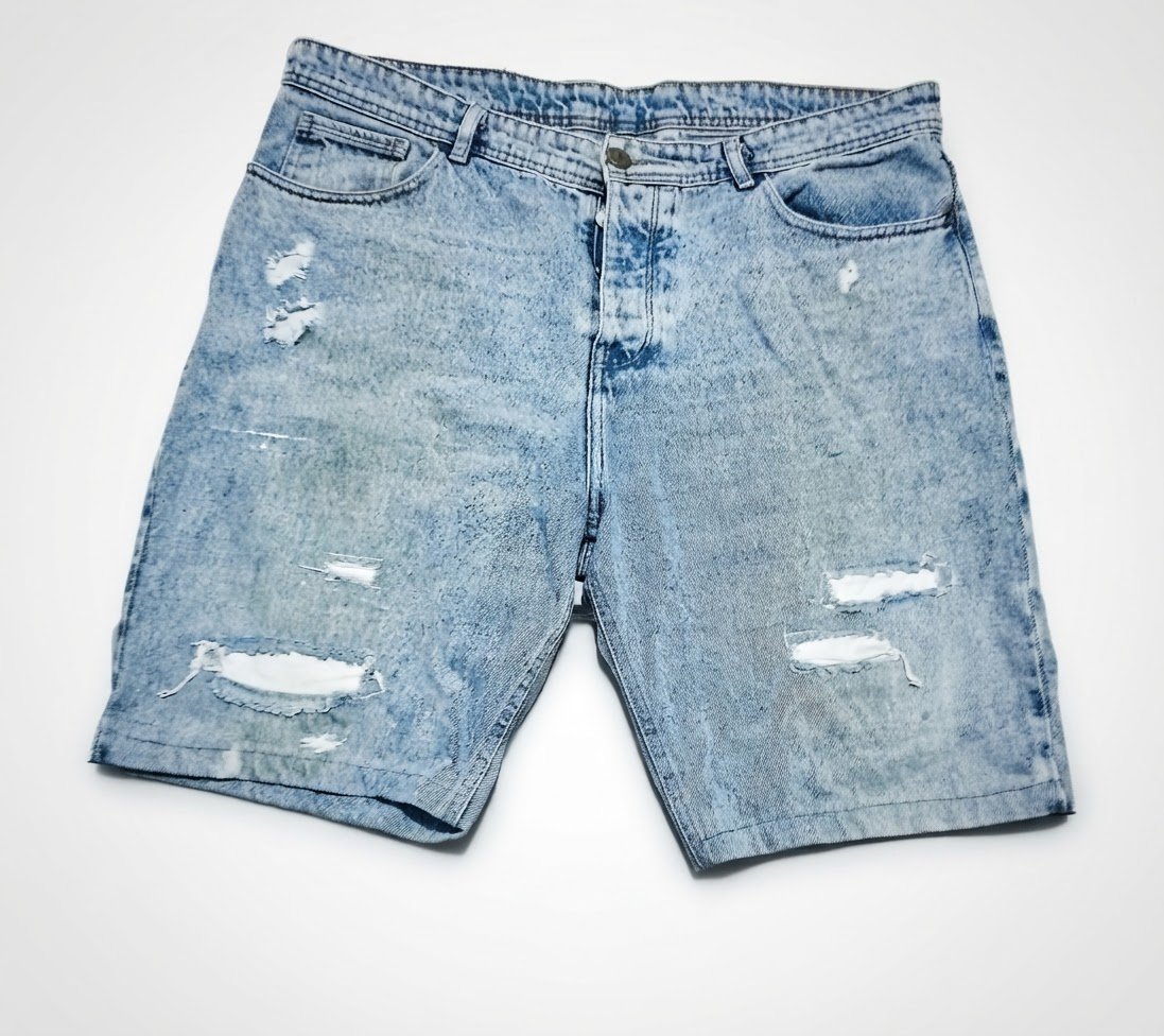 Short jeans