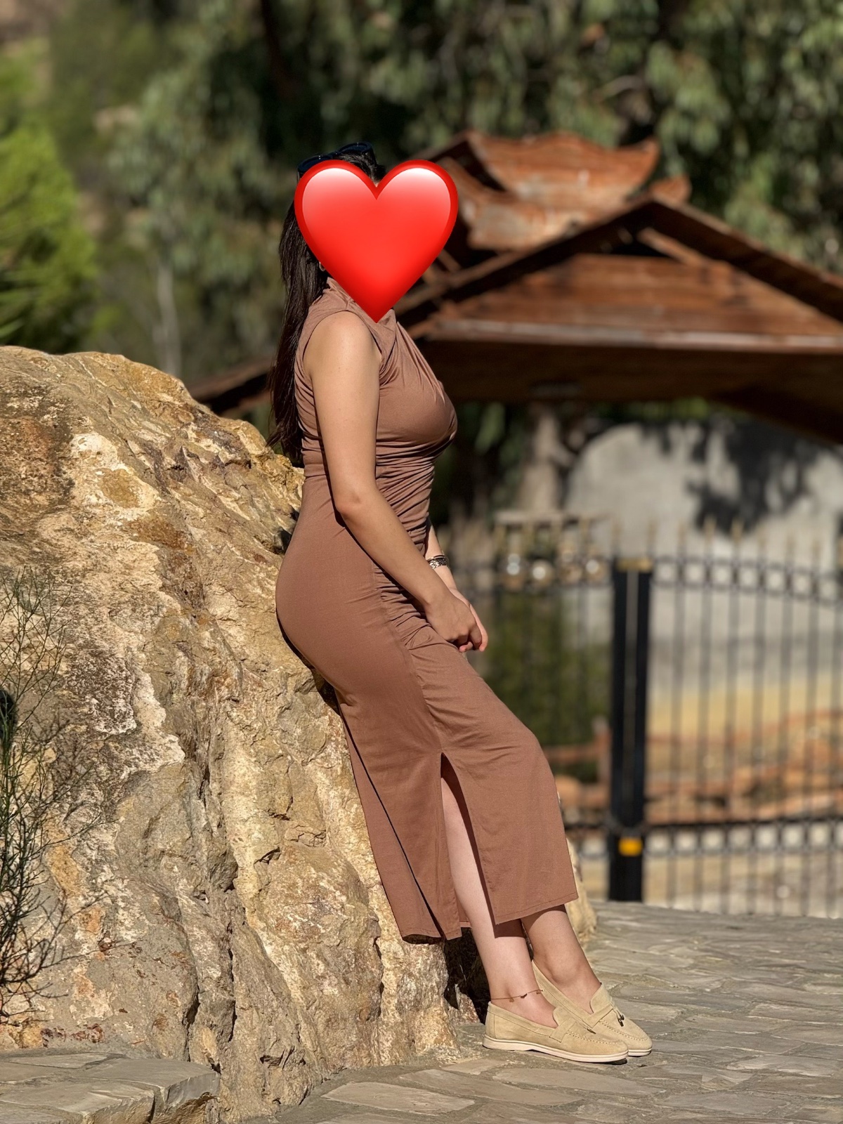 Robe camel moulante 