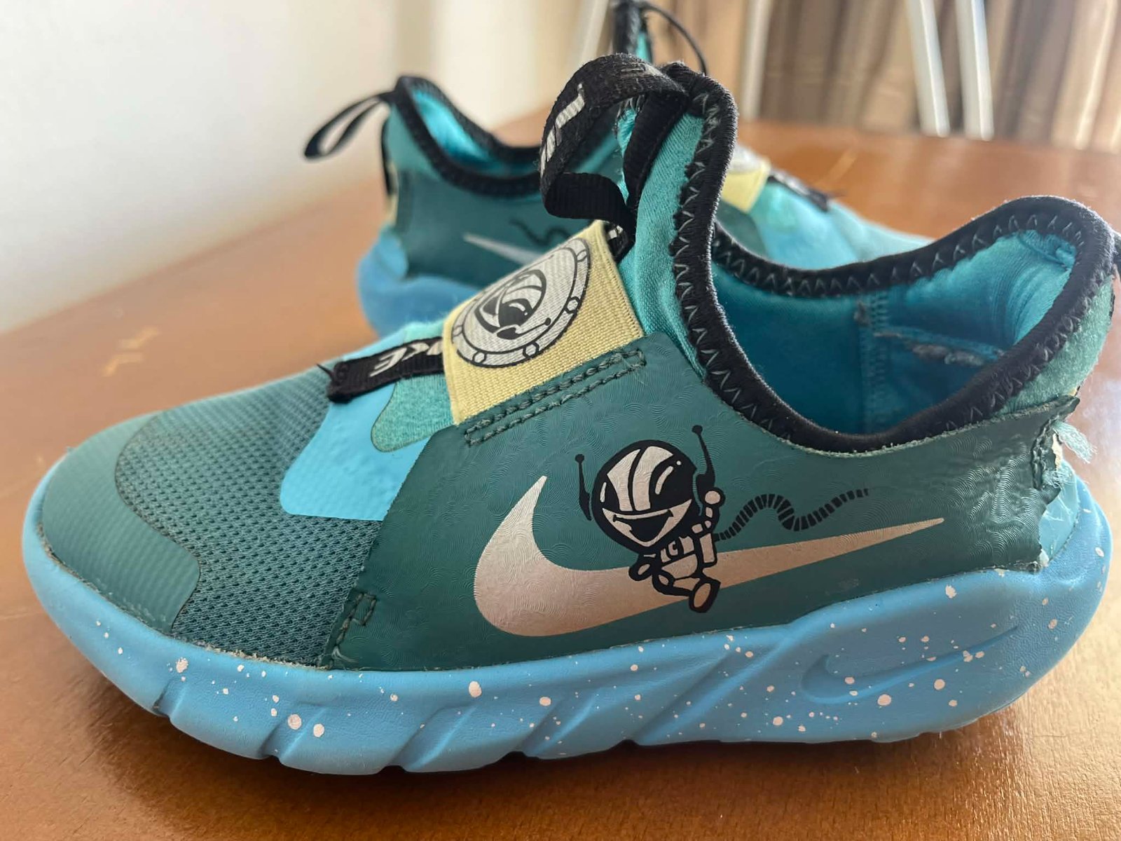 Basket Nike Runner 2 enfant pointure 30