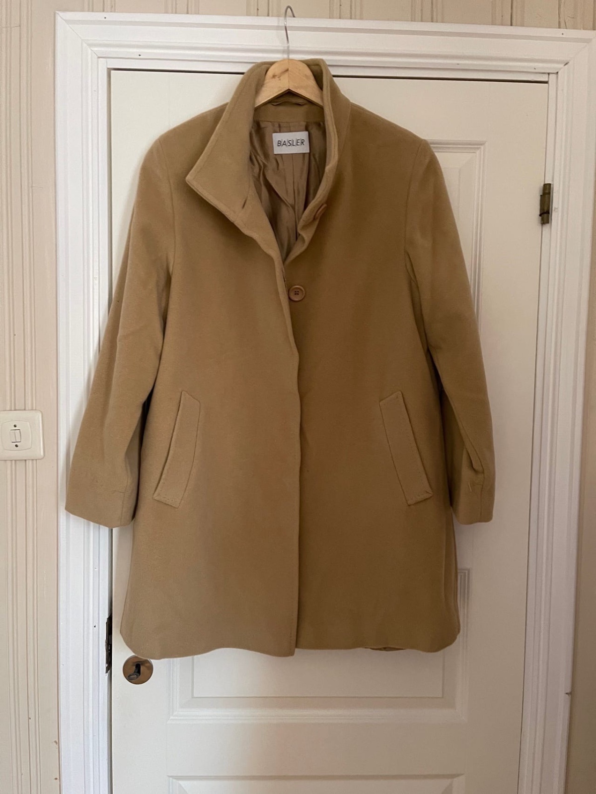 Manteau Beige pour femme etat Neuf Taille M ylabes hata S /L 5ater oversize