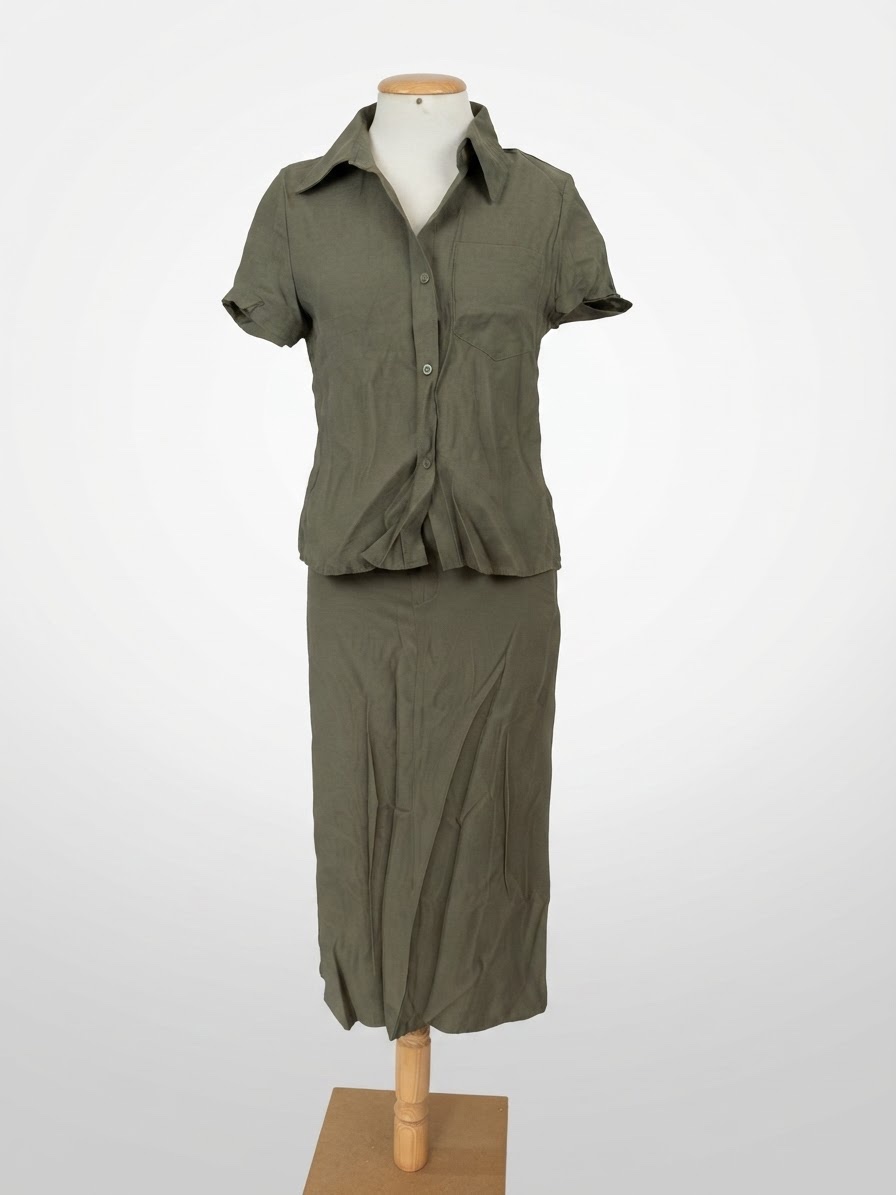 Ensemble chemise et jupe