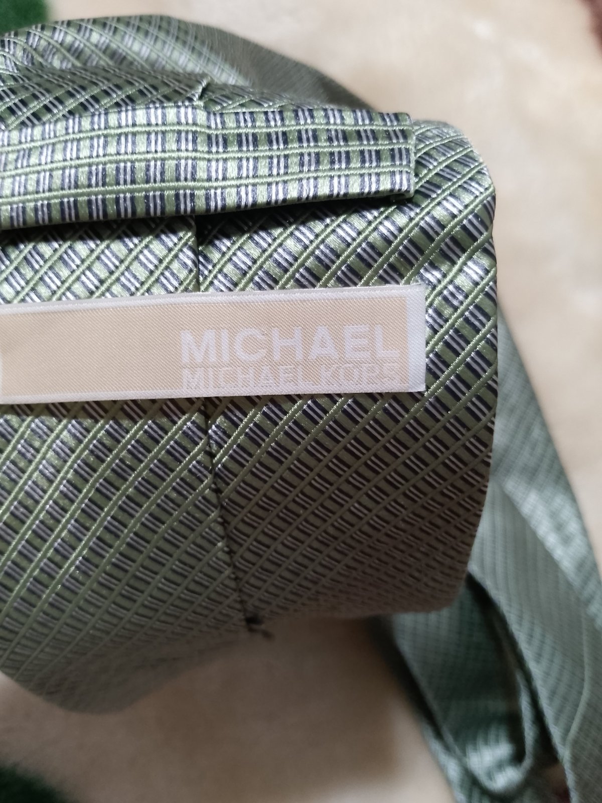 Cravate mickel kors