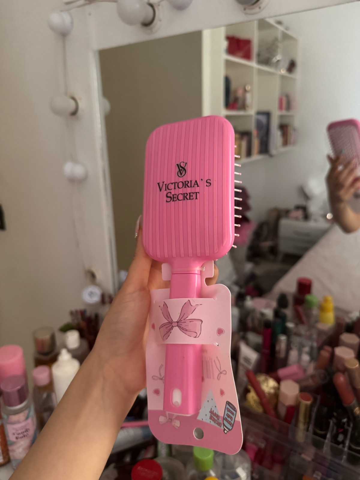 Brosse victoria avec spray d'eau 