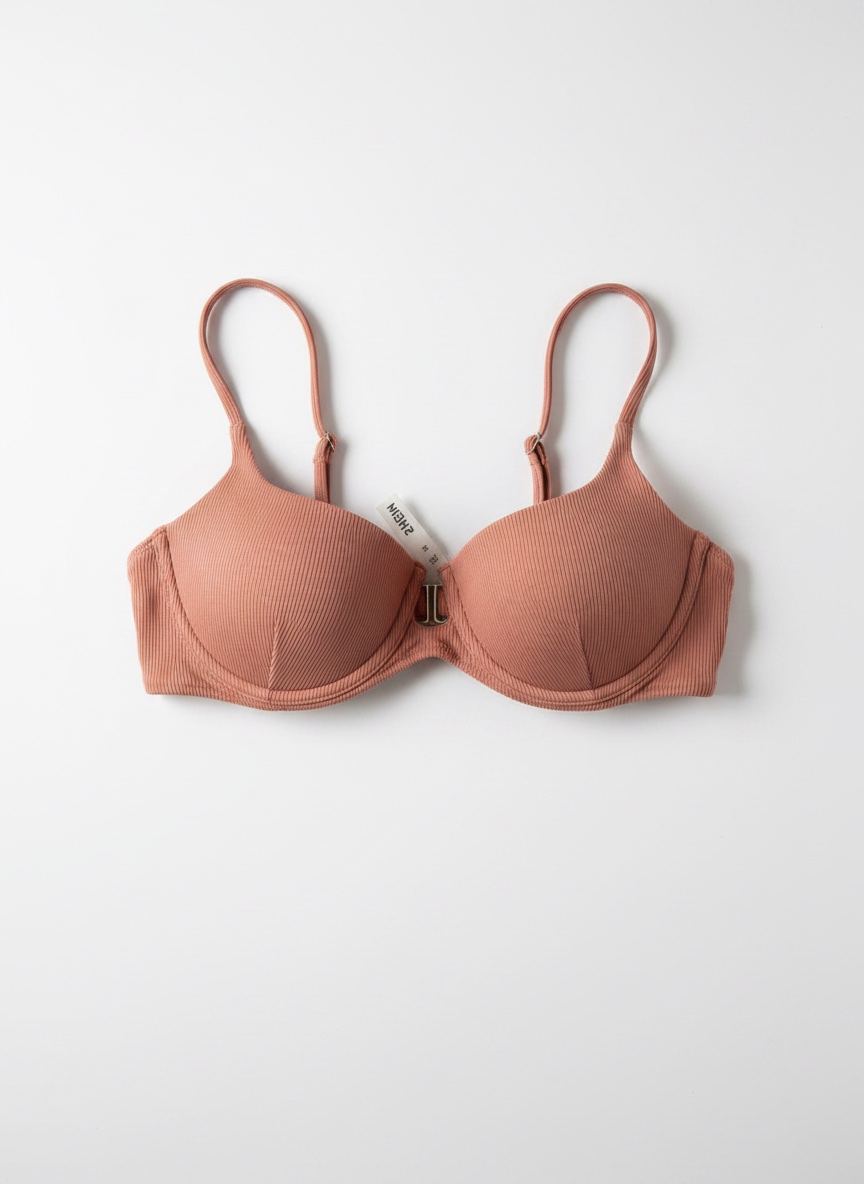 Un haut de bikini 