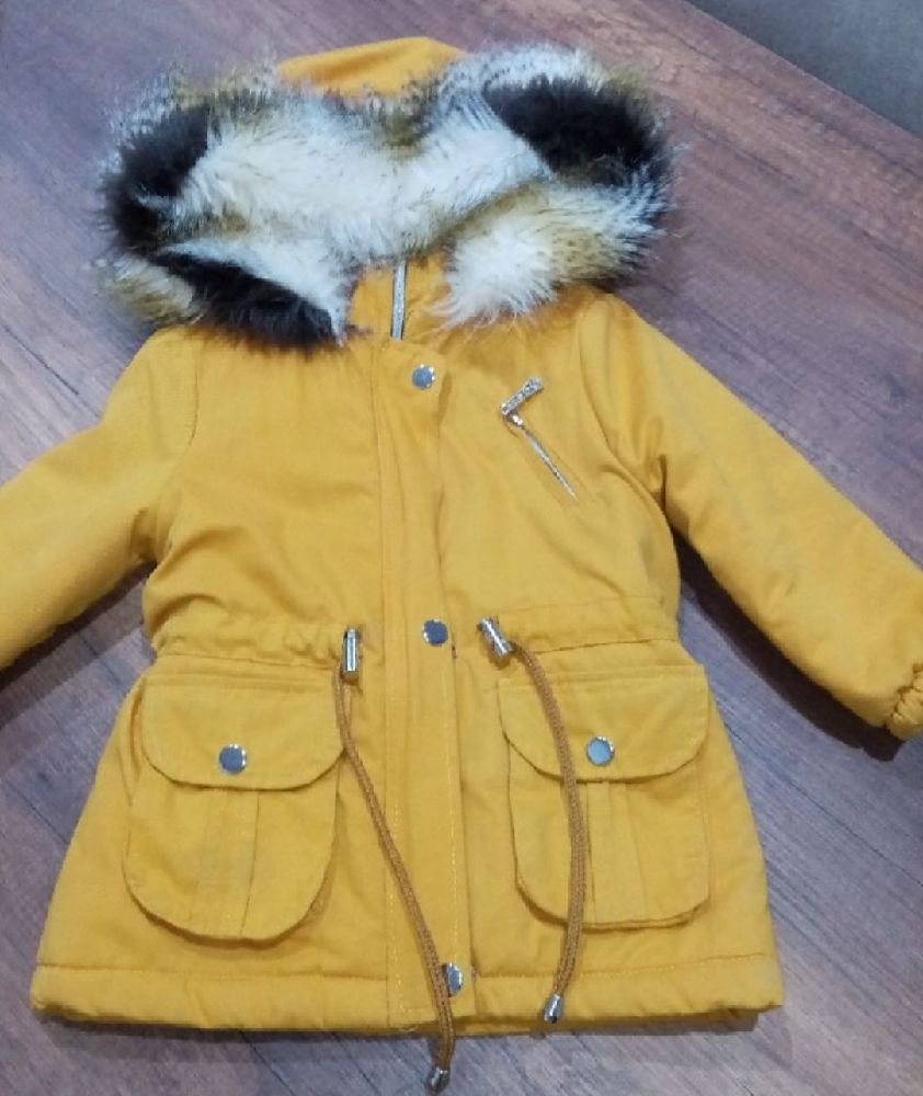 Manteau moutarde