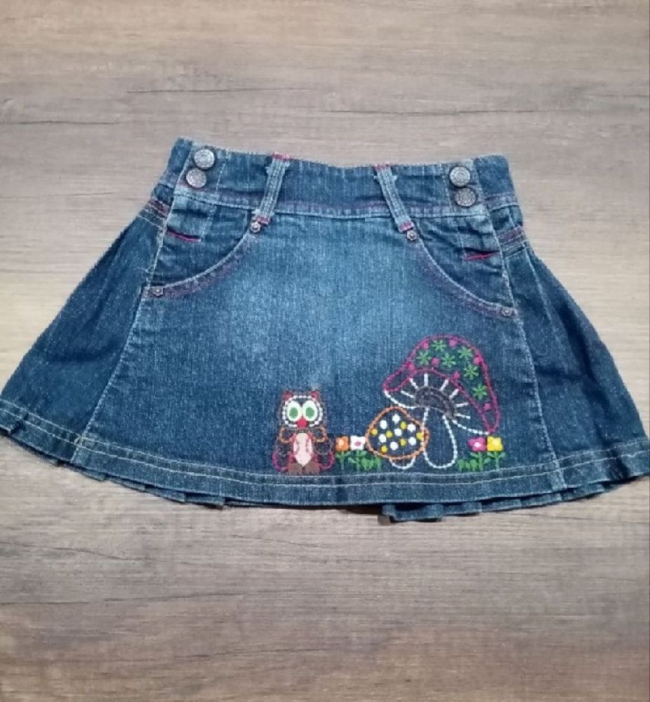 Très belle jupe jean brodé pour fillette