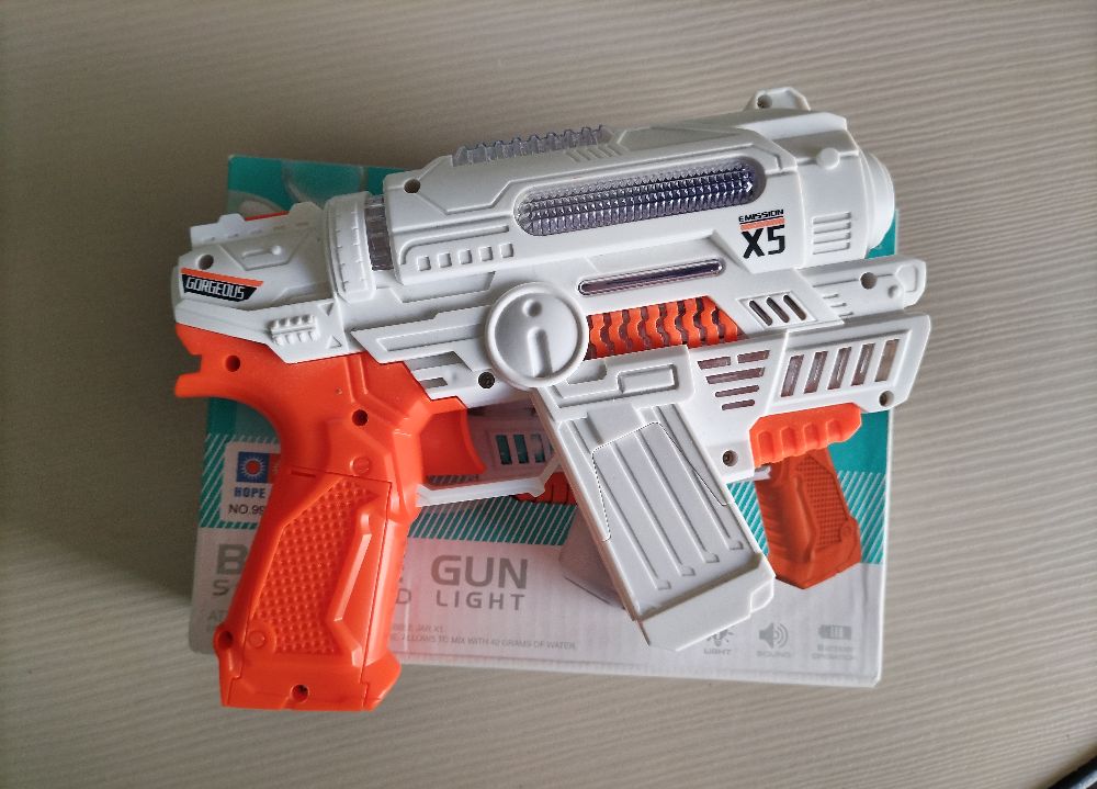 Pistolet à bulles