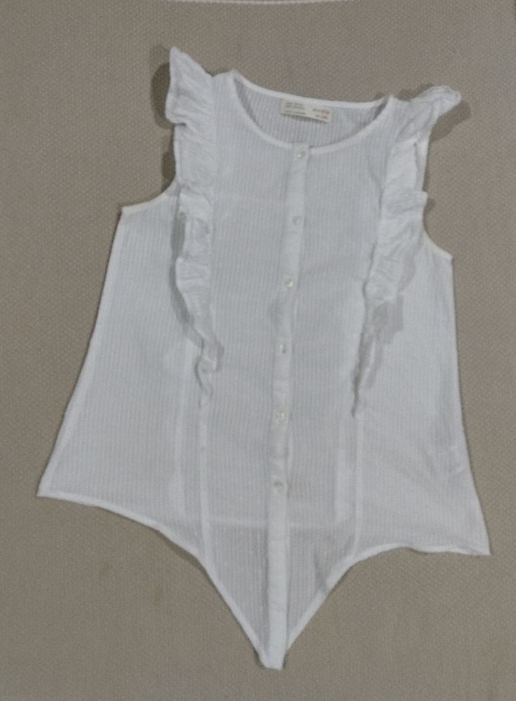 chemise blanche pour les fêtes de fin année scolaire