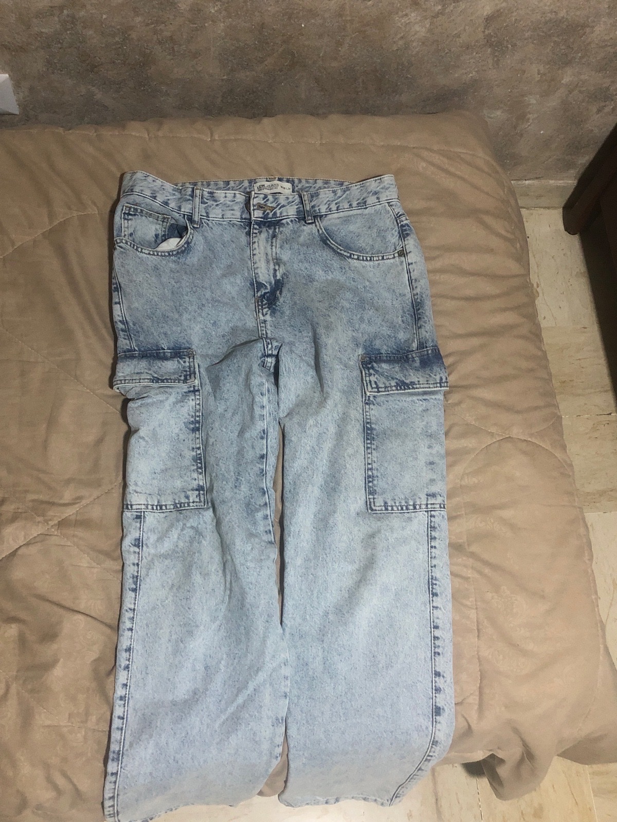 Baggy jeans