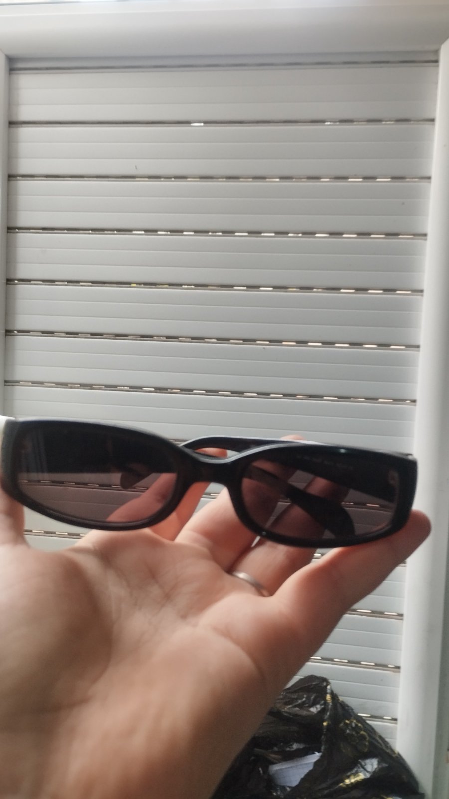 Lunette de soleil de la marque Guess 
