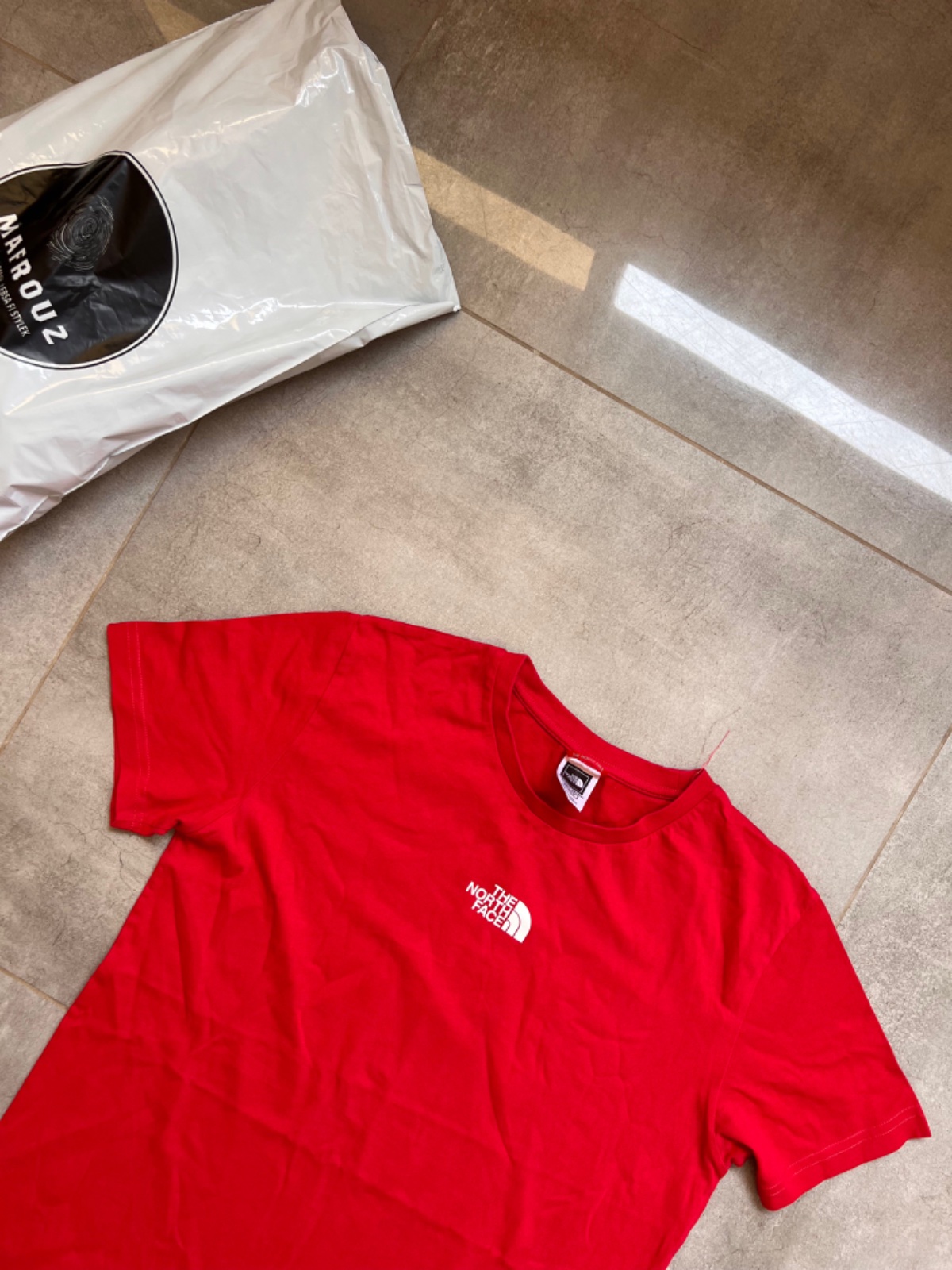 👕 T-Shirt – The North Face