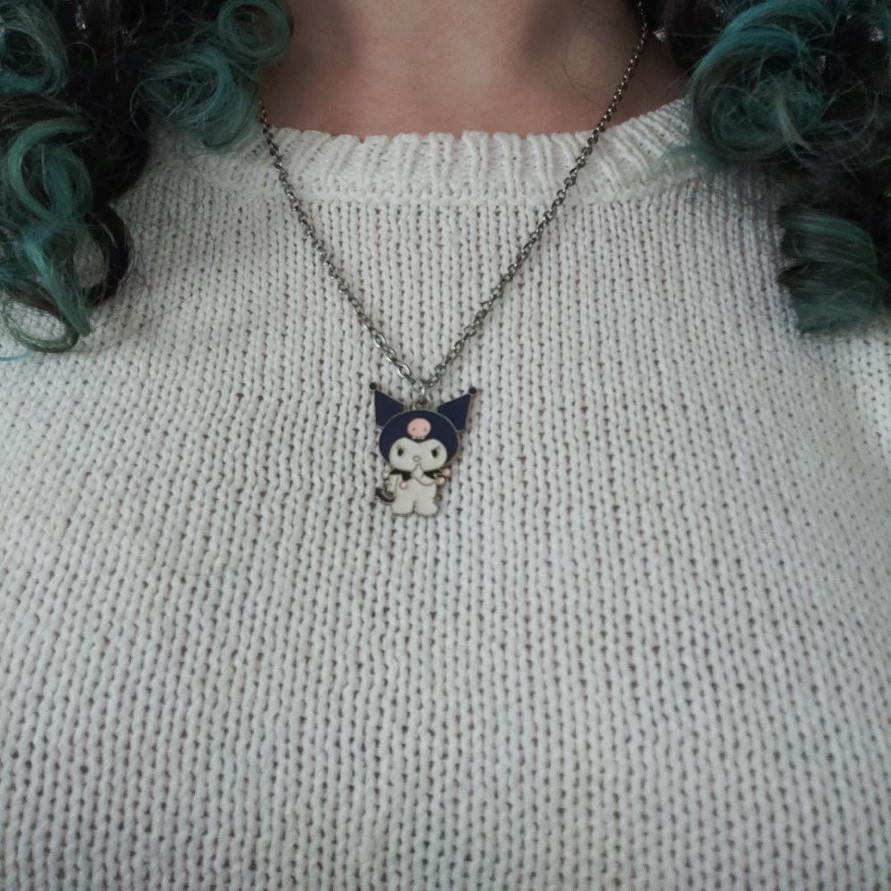 hello kitty and friends : kuromi necklace /collier