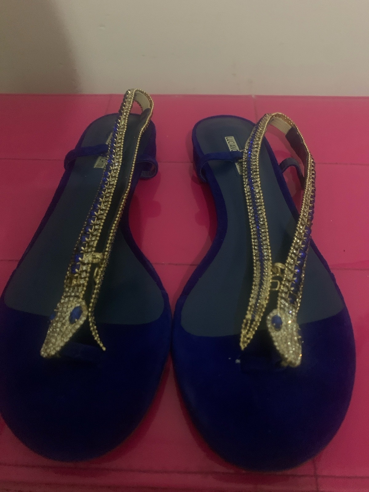 Sandales