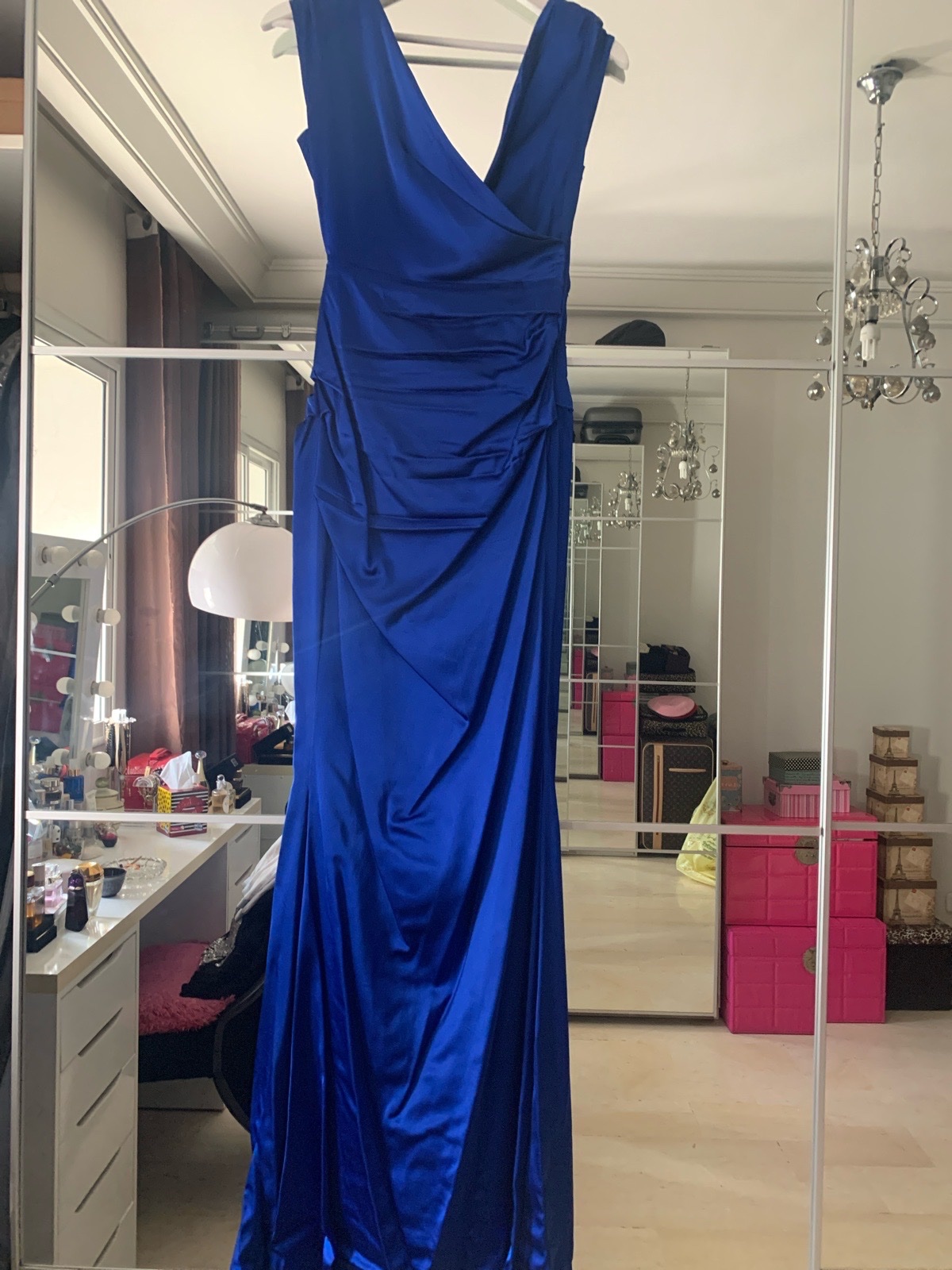 Robe satin 