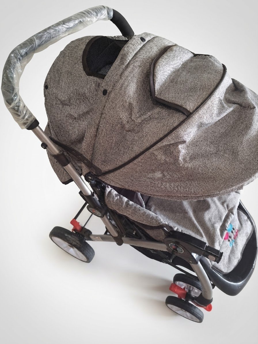 Poussette enfant bébé confort 
