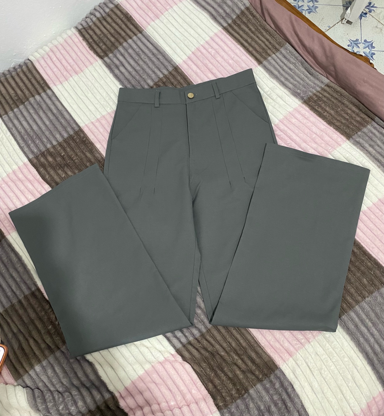 Pantalon gris