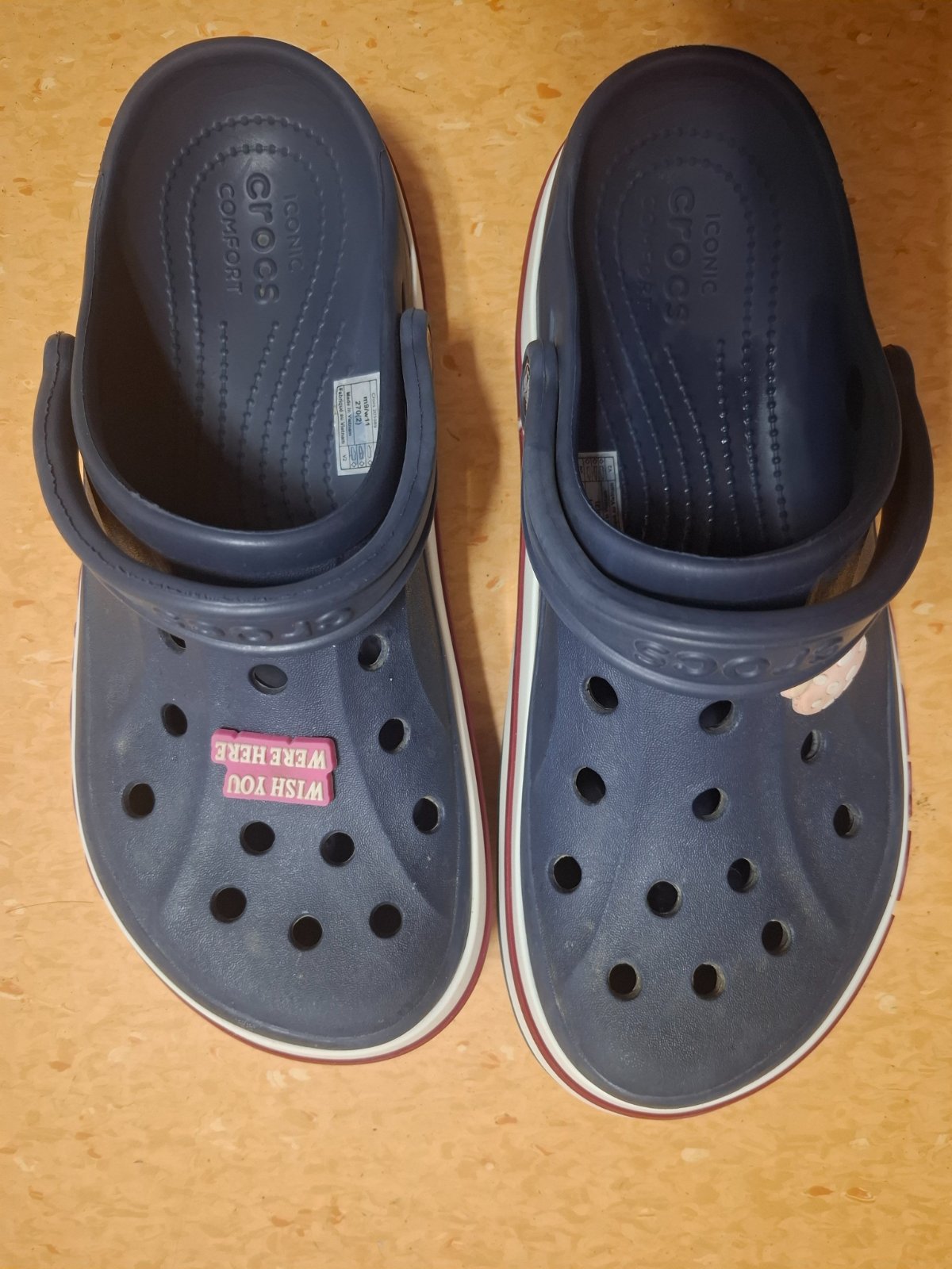 Crocs pointure 38-39 a vendre