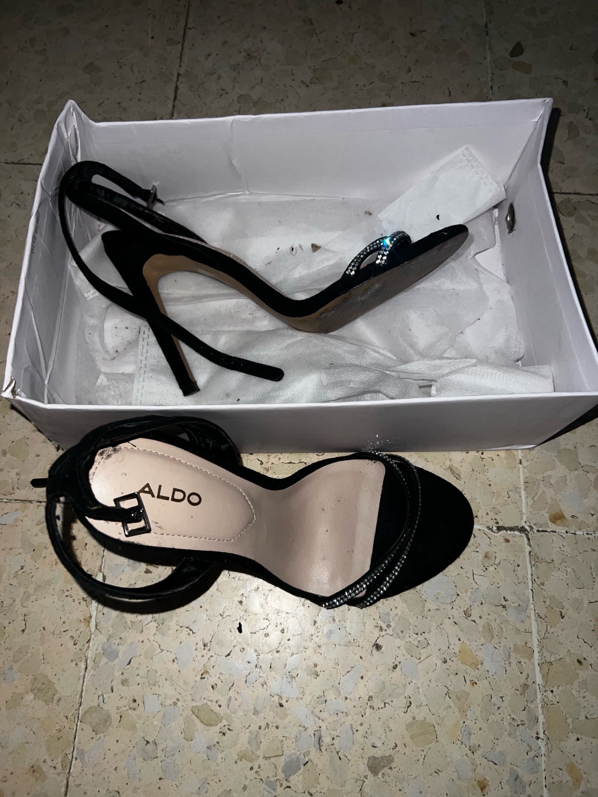 Deux talons 38 Ylabsou 37