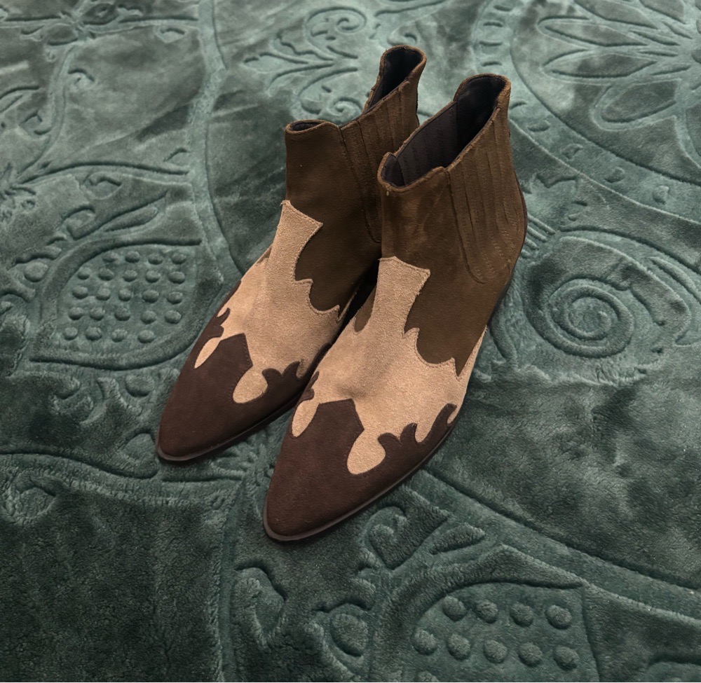 Bottines style western, bicolores en daim