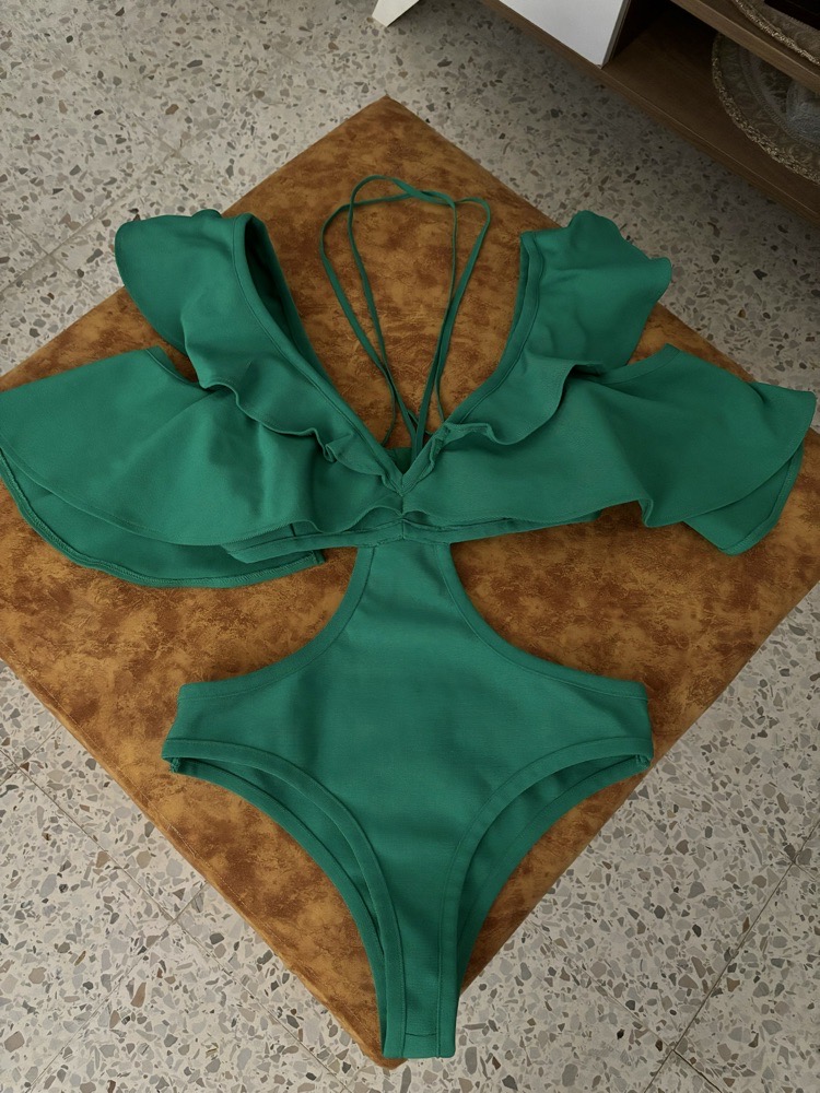 Maillot vert tres sexy