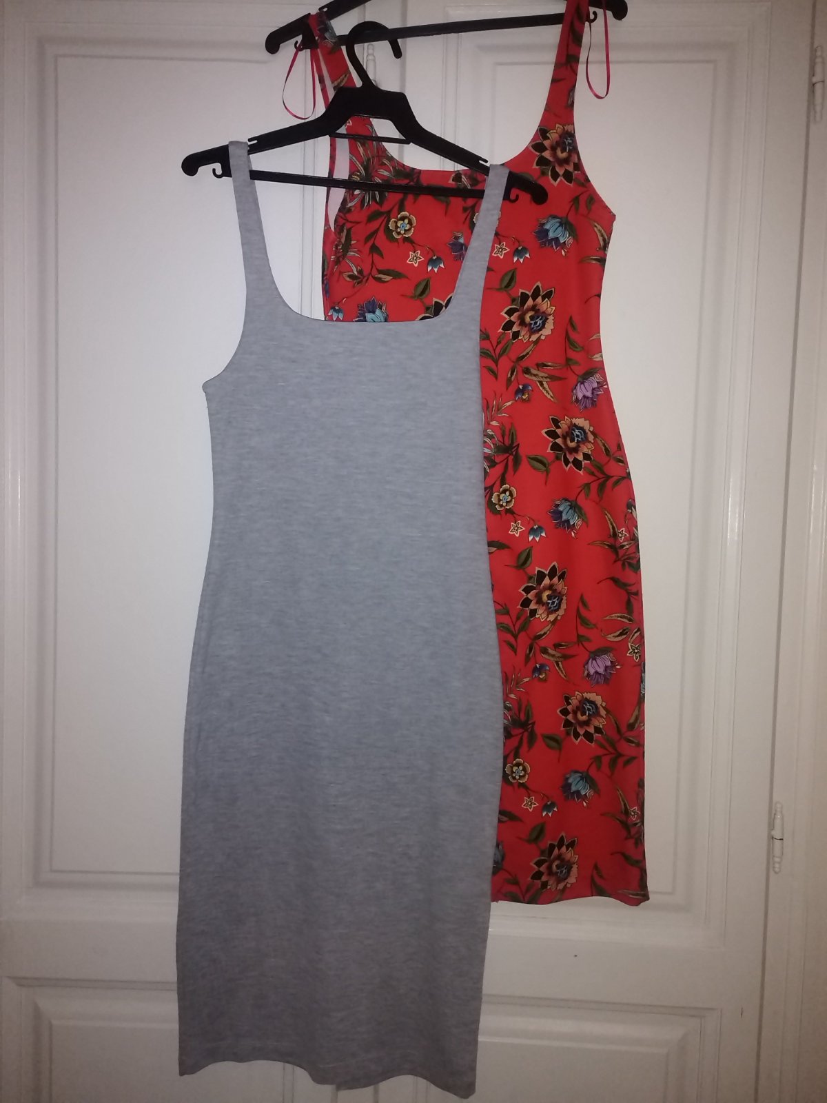 Deux jolies robes taille 34 36 