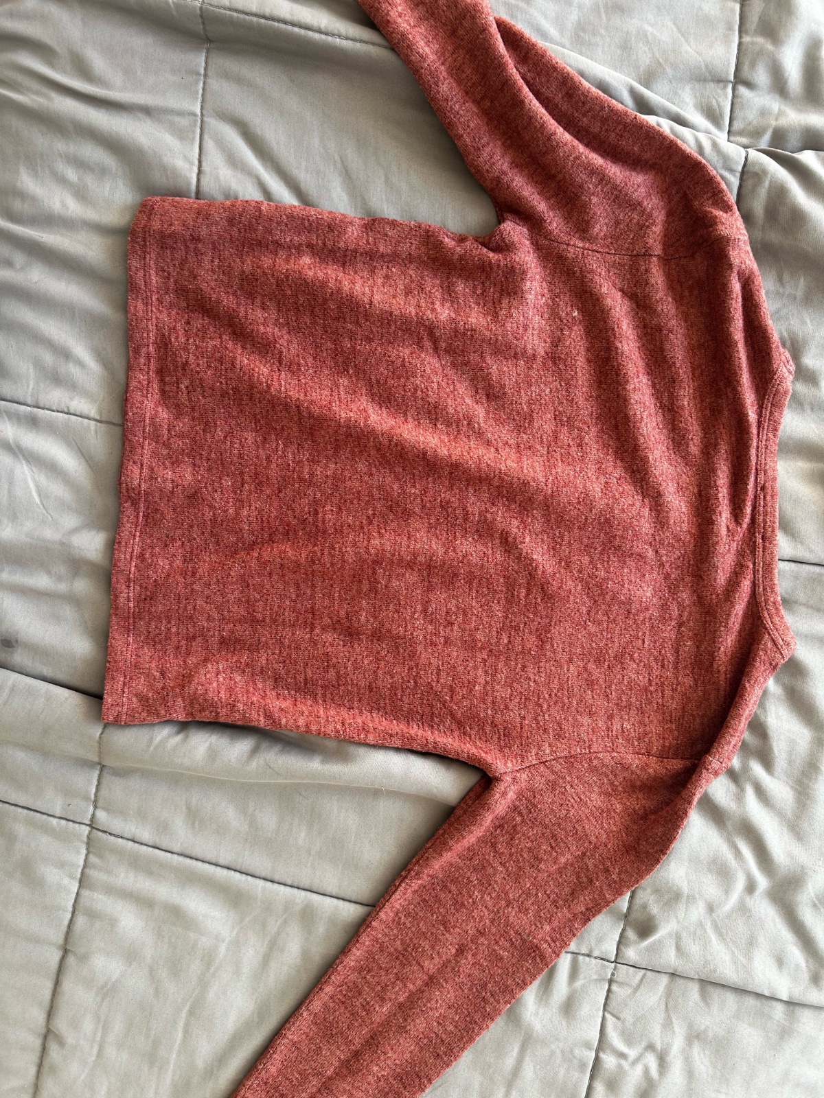 Pull laine rose 