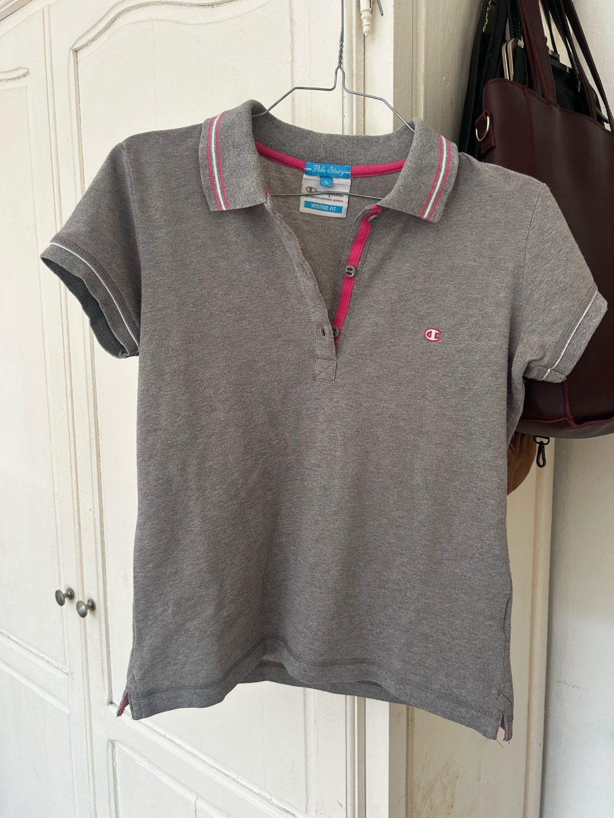 Polo gris et rose 