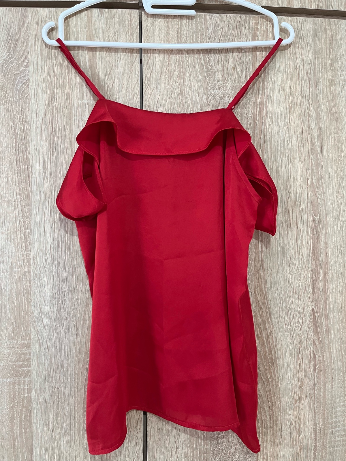 Chemise rouge off shoulders 