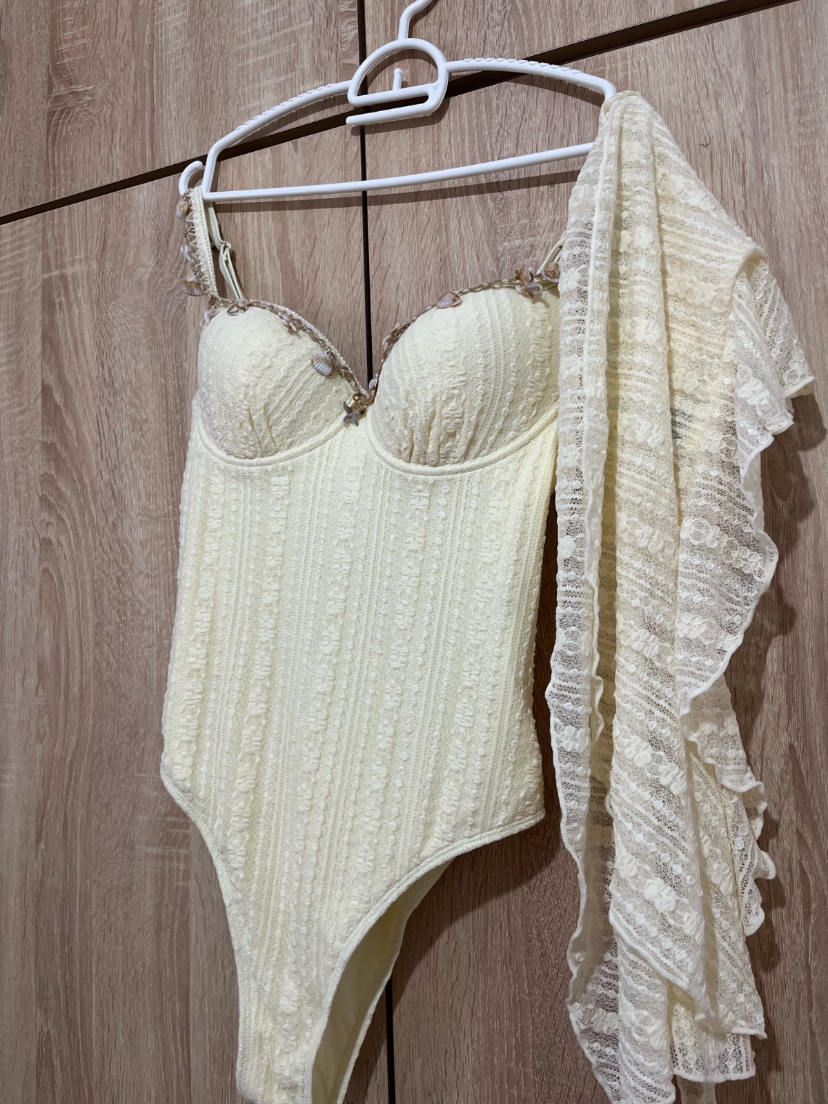 Maillot blanc trendy 
