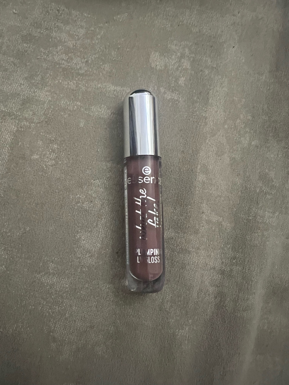 Essence what the fake! Plumping lip gloss