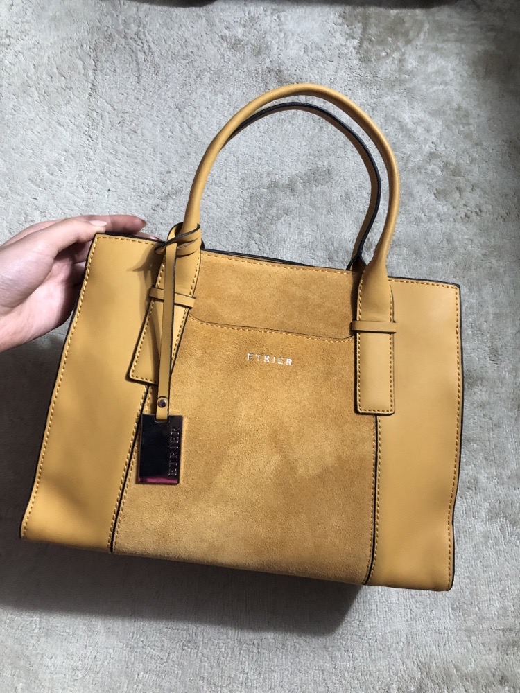 Sac a mains de la marque ETRIER