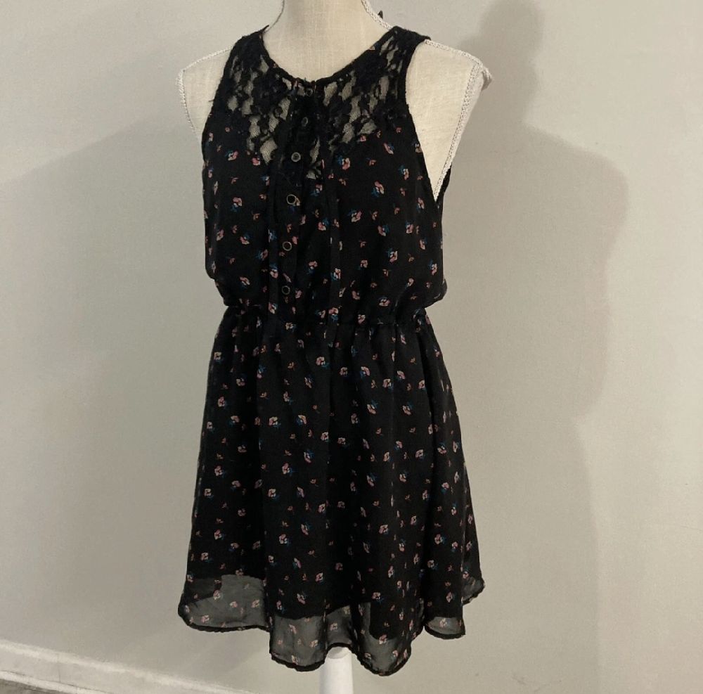 Robe courte noire t 36