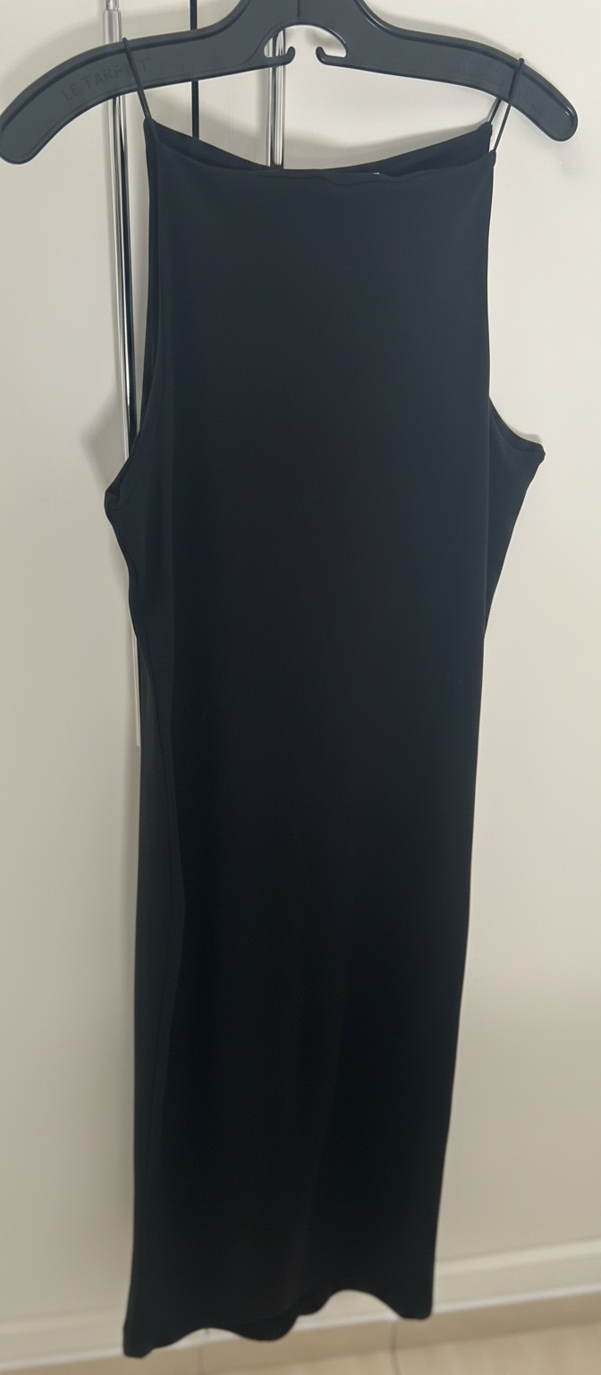 Robe longue Mango moullante noire