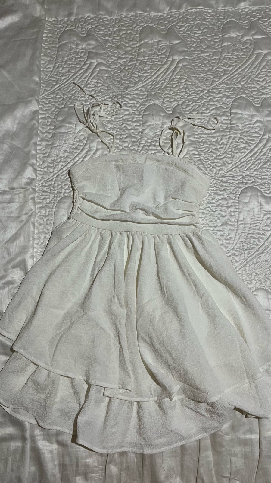 Robe blanche feminine 