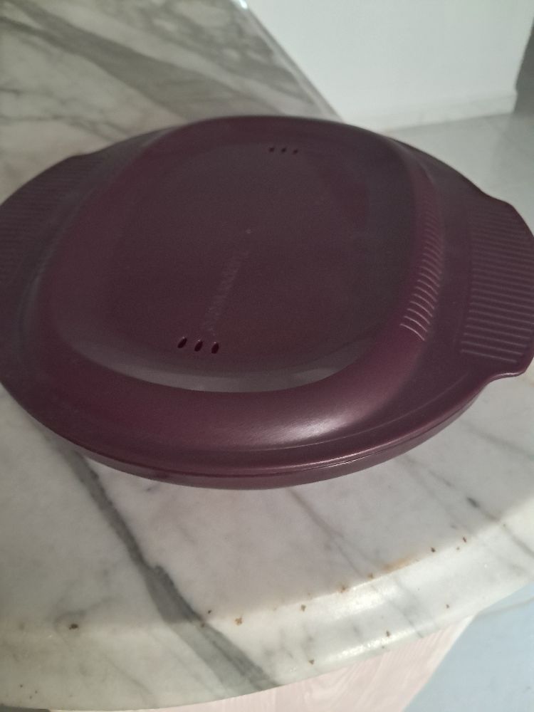 Micro healthy  delight Tupperware